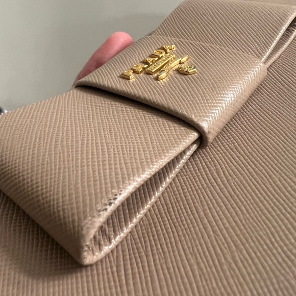 PRADA zippy long wallet !πβ€οΈ - Picture 4 of 12
